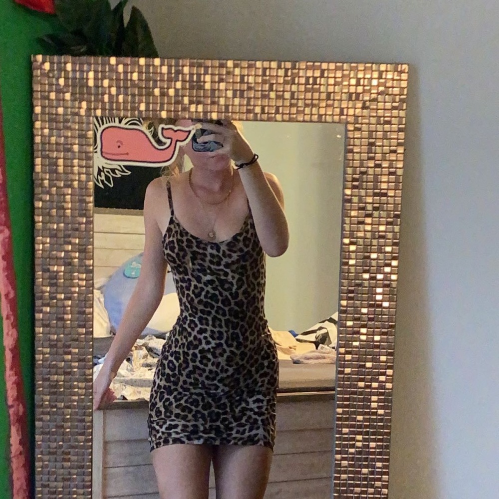 🙂 leopard dress